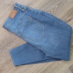 Madewell Curvy Skinny Crop
